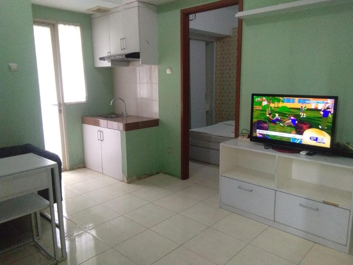 Hotel Green Lake View Just Sleep & Cozy Pondokcabe Hilir Exterior foto